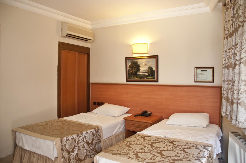Ronax Hotel Büyükçekmece Exterior foto